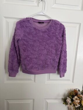 Plush Lavender Crewneck Sweater - Women's Cozy Pullover